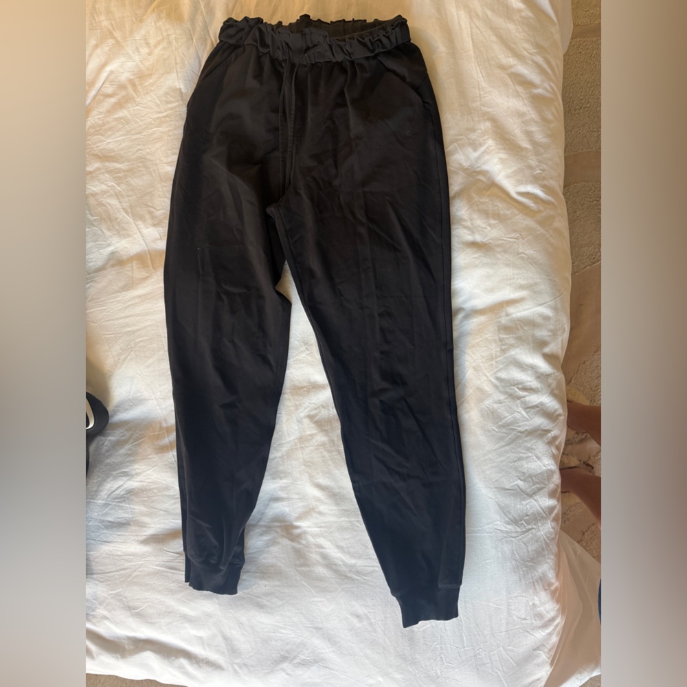 Lululemon stretch high rise joggers